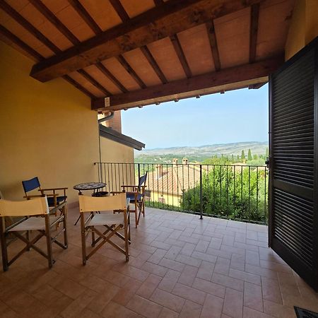 Finestra Della Val D'Orcia Apartment Contignano Exterior photo
