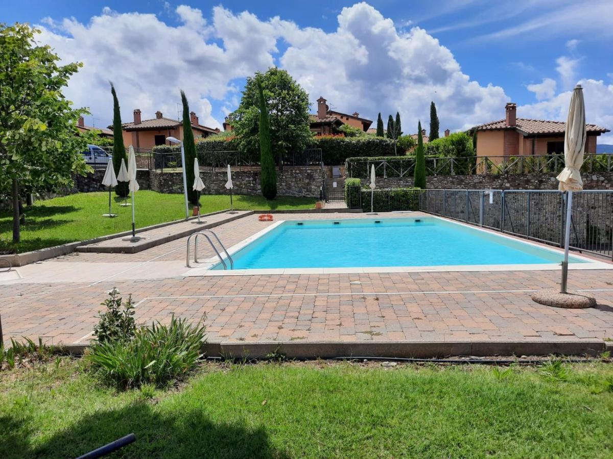 Finestra Della Val D'Orcia Apartment Contignano Exterior photo
